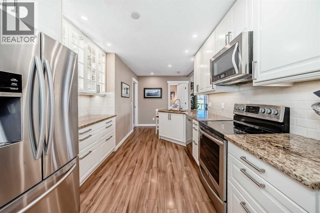 Single Family House for Sale in   Hidden Creek Place NW Hidden Valley Calgary 