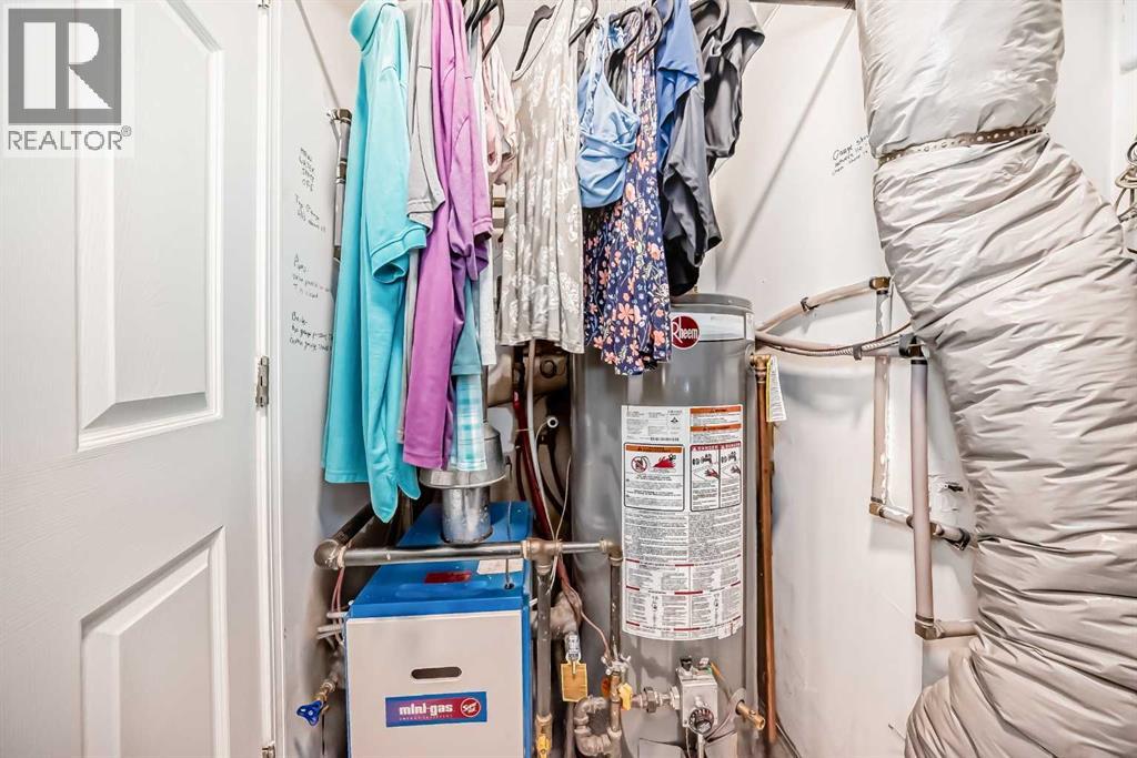 Single Family House for Sale in   Hidden Creek Place NW Hidden Valley Calgary 