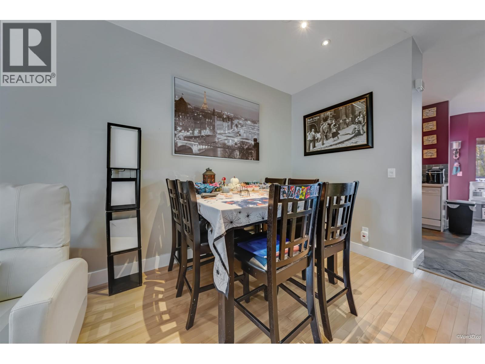 5 22000 SHARPE AVENUE, Richmond