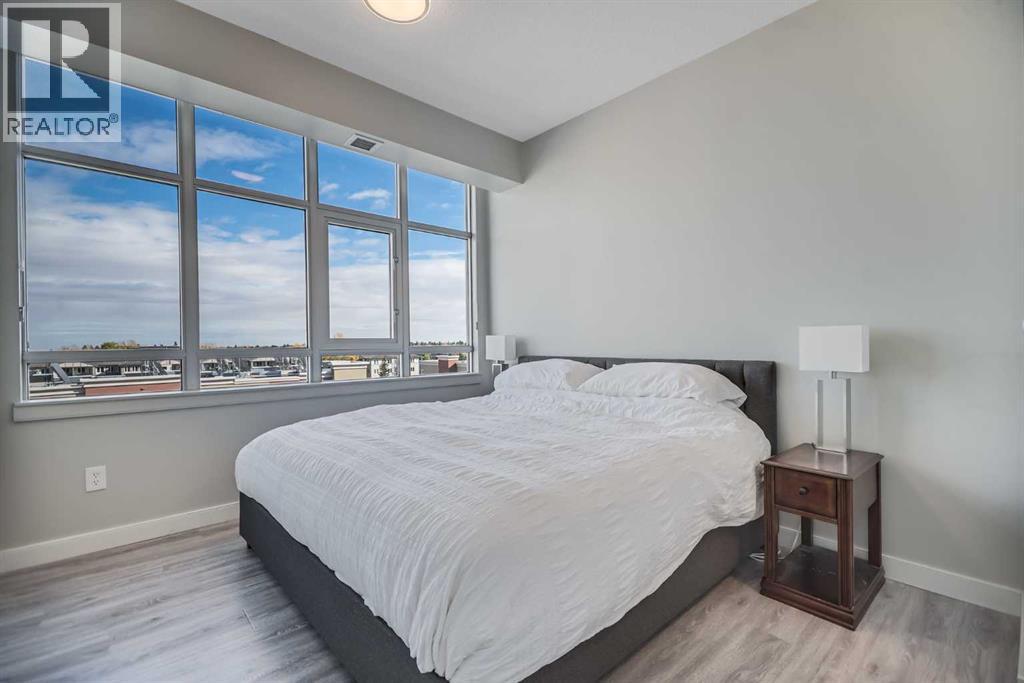 Single Family House for Sale in   Lake Fraser Drive SE Lake Bonavista Calgary 