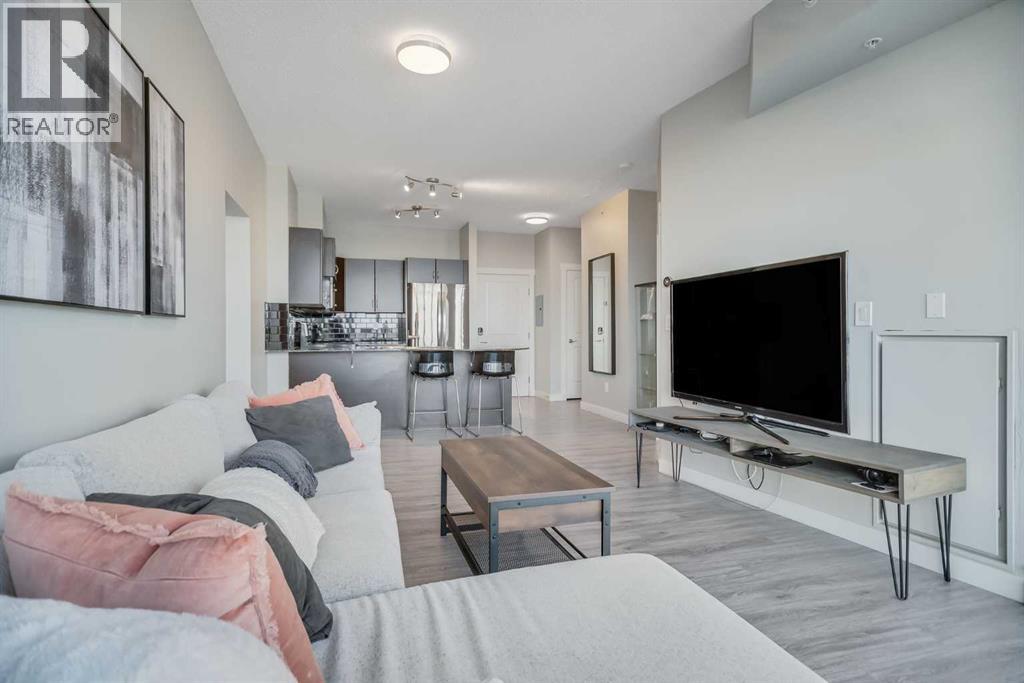 Single Family House for Sale in   Lake Fraser Drive SE Lake Bonavista Calgary 