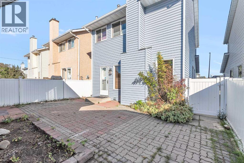 Single Family House for Sale in  Millbank Drive SW Millrise Calgary 