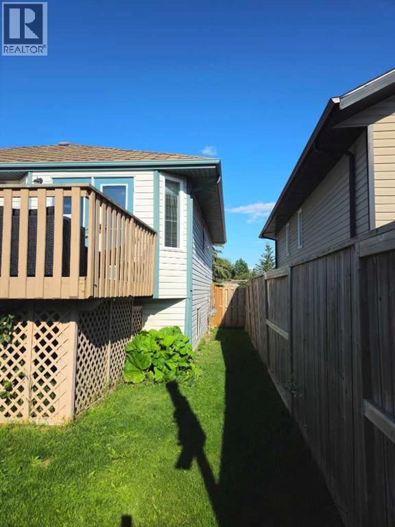 114 Robinson Avenue, Penhold