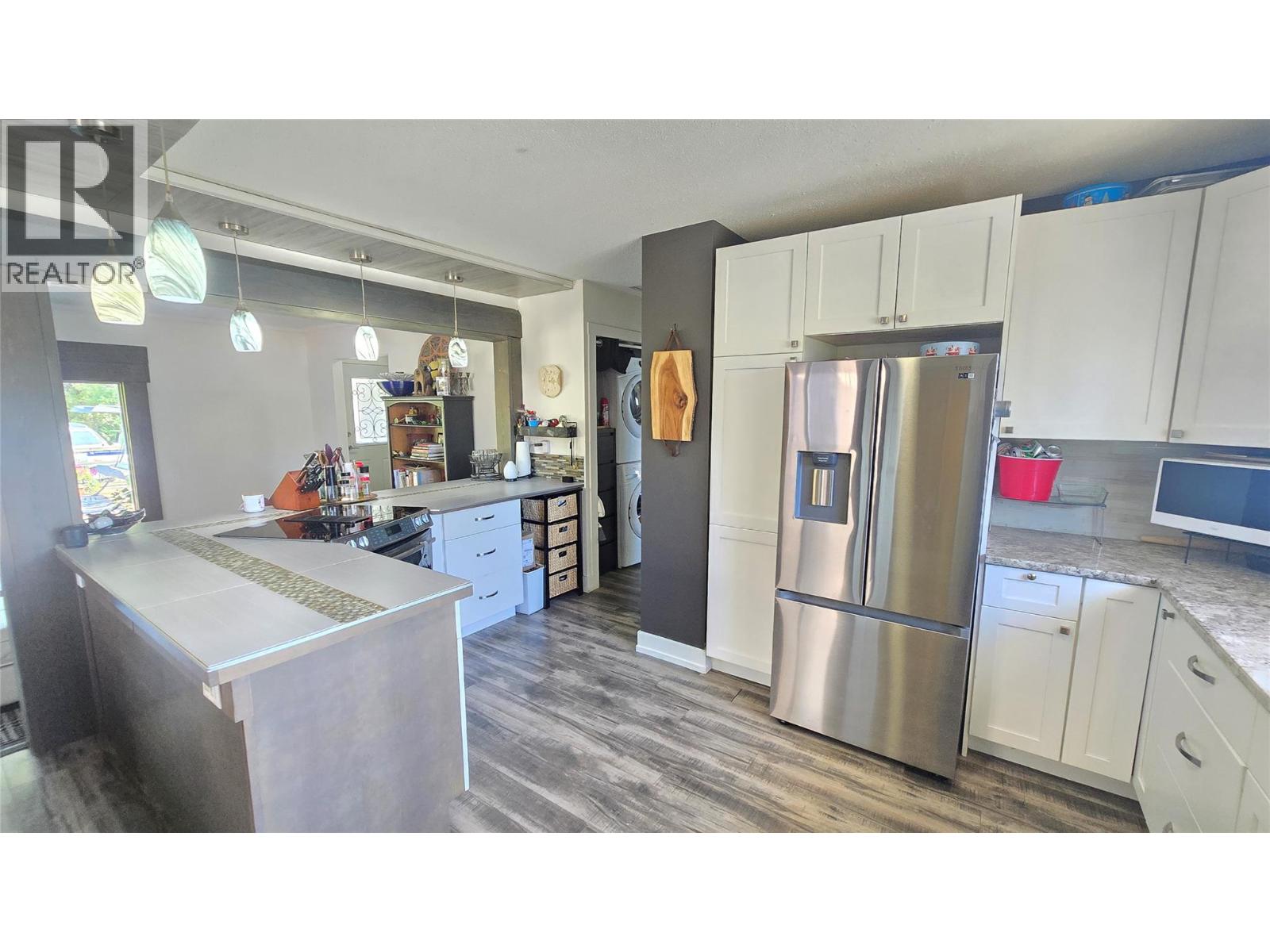 1151 SCHUBERT Drive, Kamloops