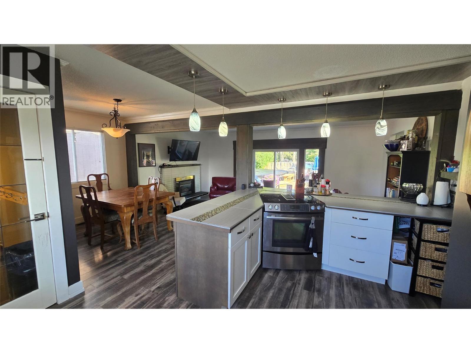 1151 SCHUBERT Drive, Kamloops