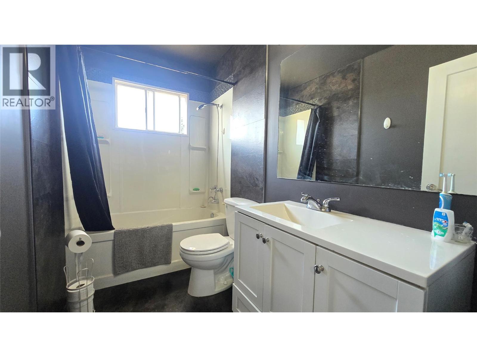 1151 SCHUBERT Drive, Kamloops