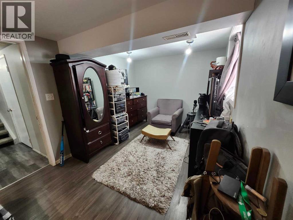 Single Family House 4 Level for Sale in  Addison Place SE Acadia Calgary 