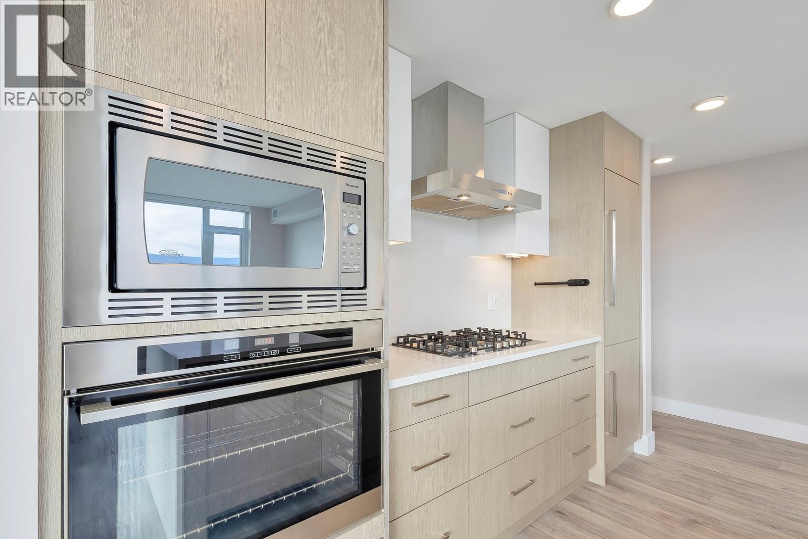 1106 1588 Ellis Street, Kelowna