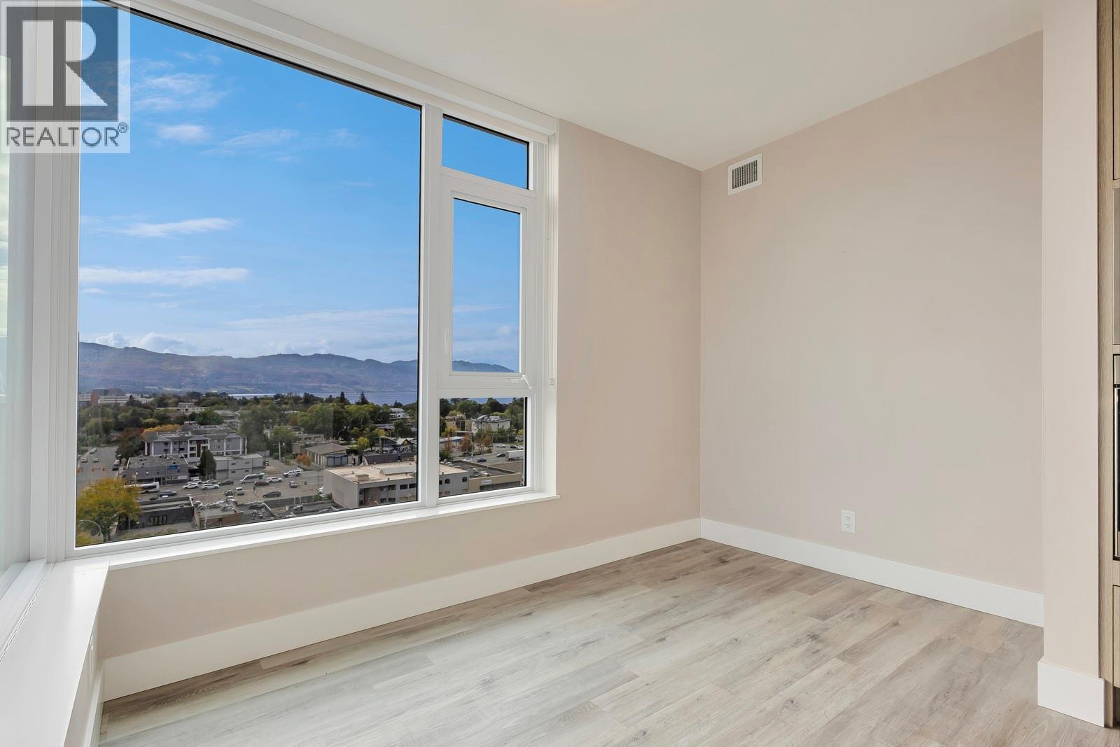 1106 1588 Ellis Street, Kelowna