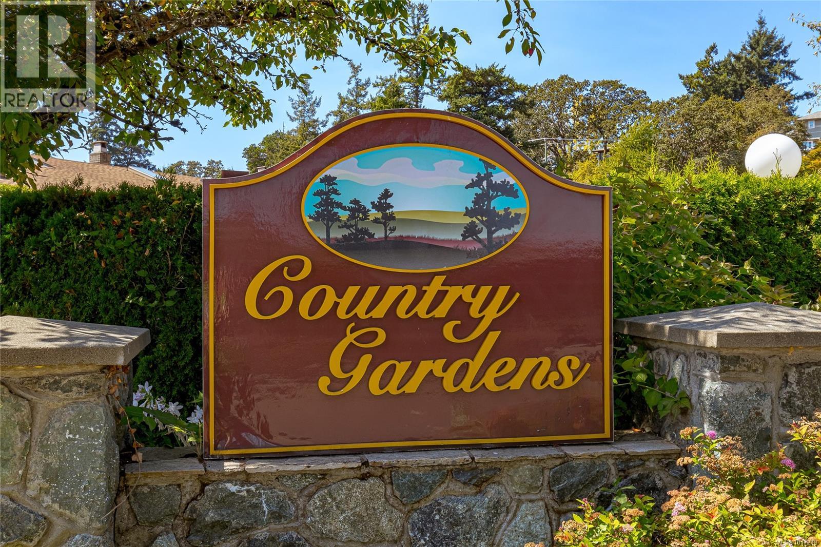 13 4140 Interurban Road, Saanich