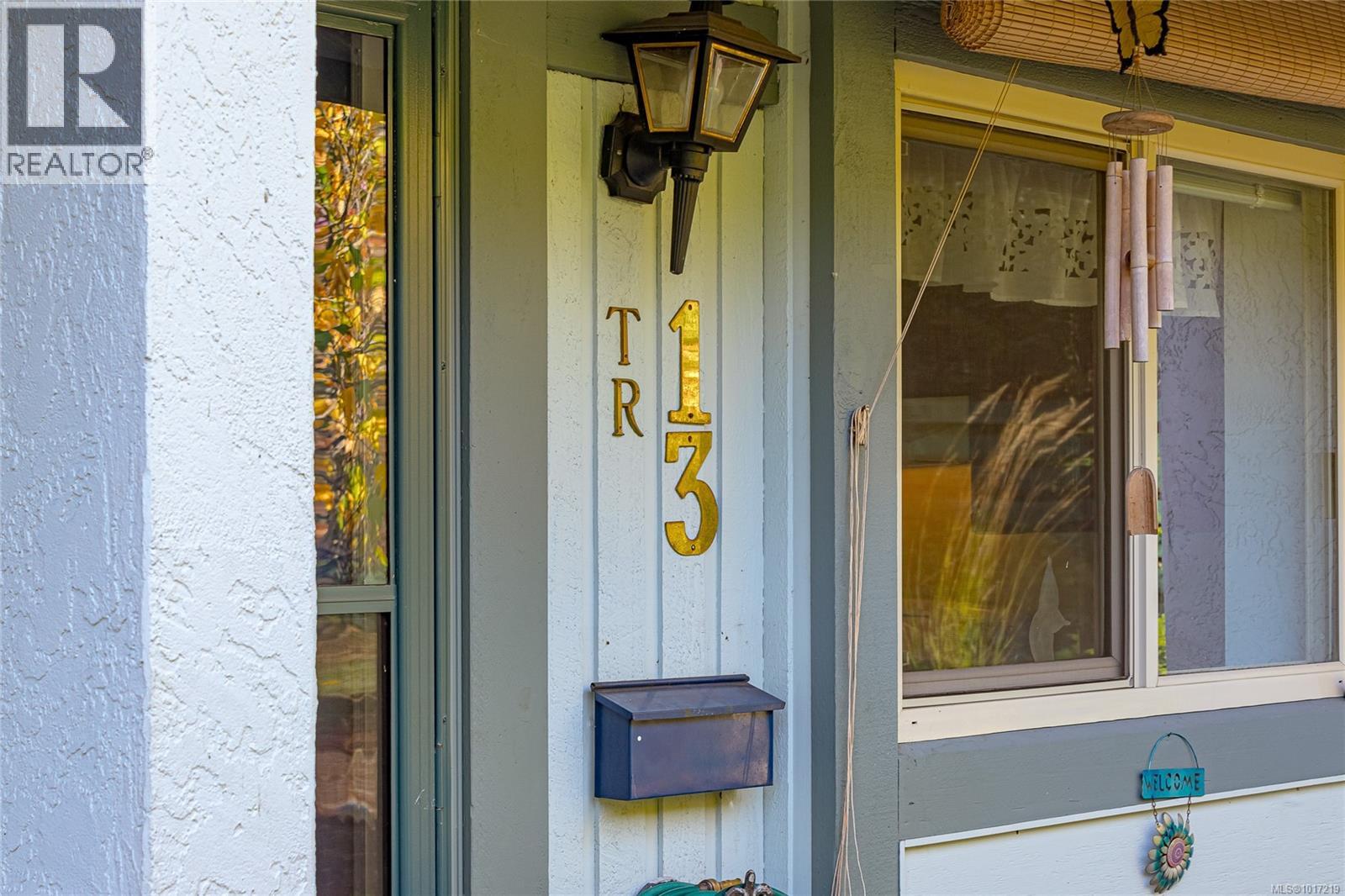 13 4140 Interurban Road, Saanich