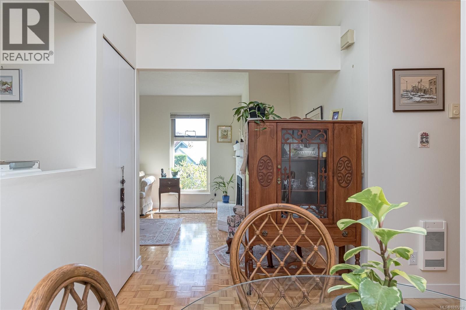 13 4140 Interurban Road, Saanich