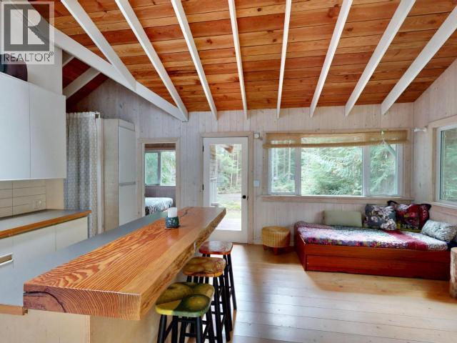 1847 VANCOUVER BLVD, Savary Island
