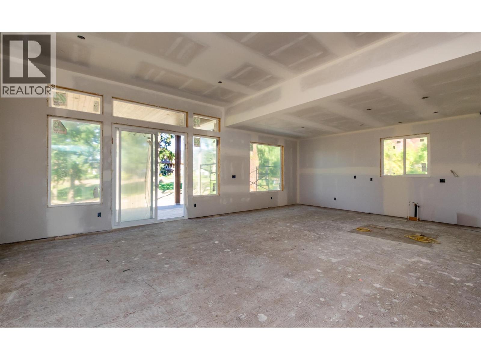  2520 Golf View Crescent, Blind Bay