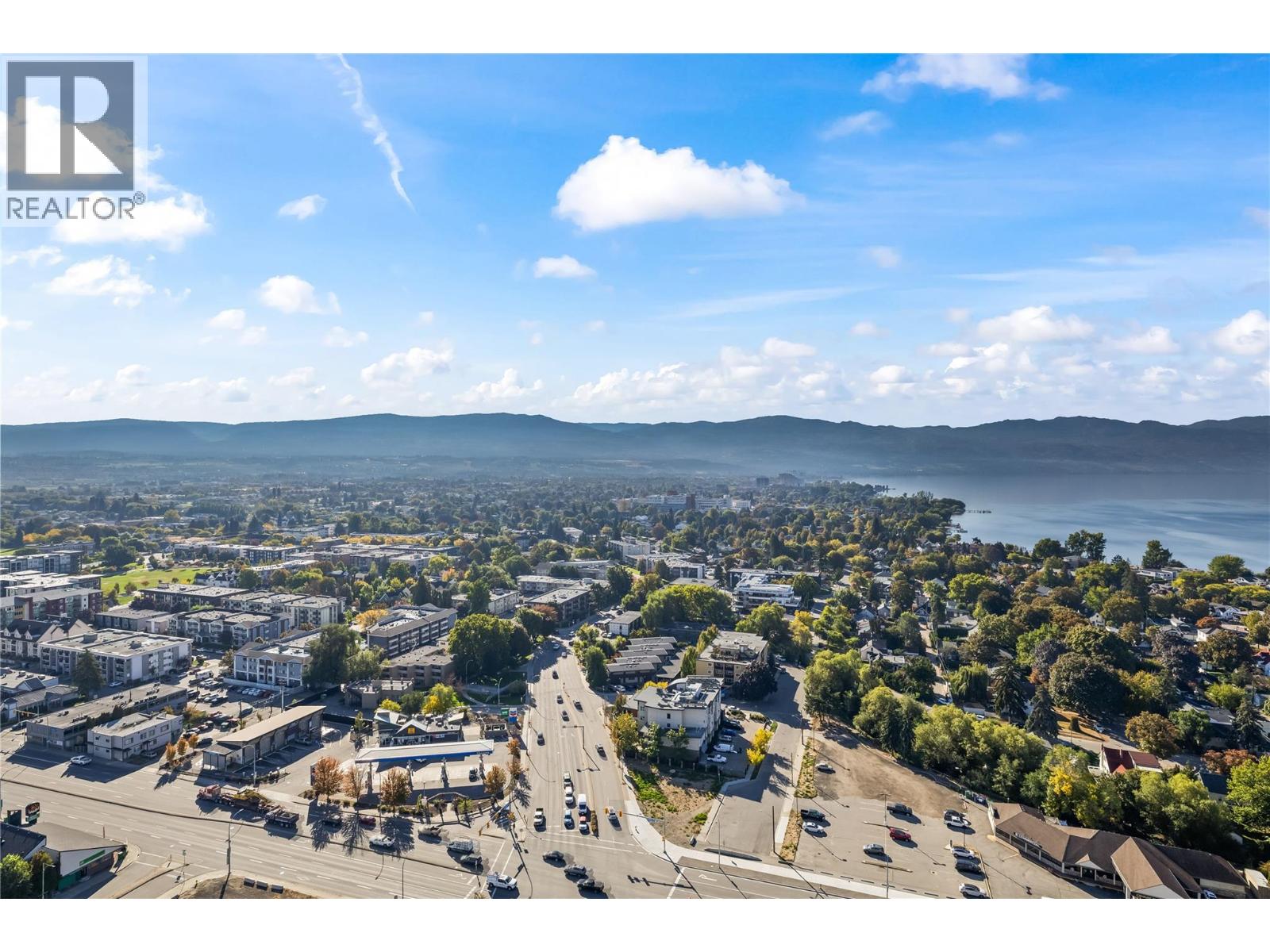 2705 1626 Water Street, Kelowna