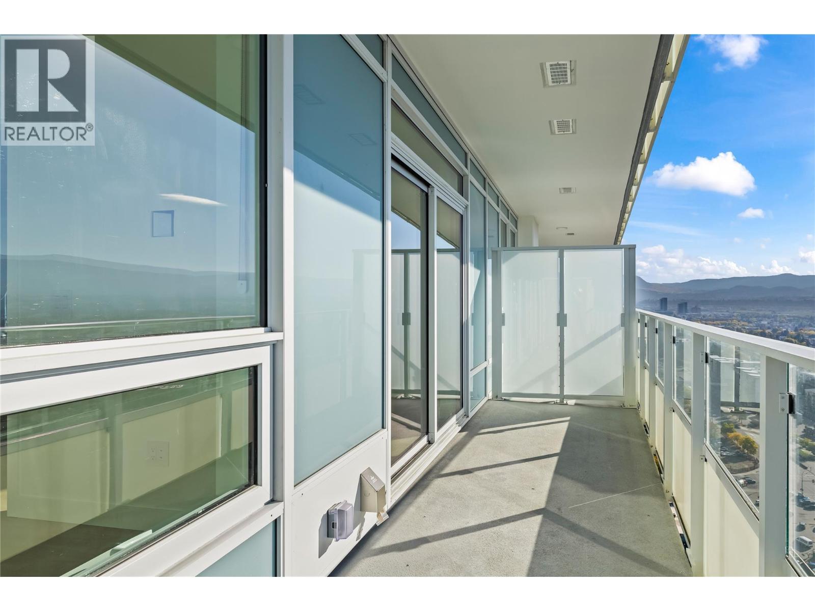 2705 1626 Water Street, Kelowna