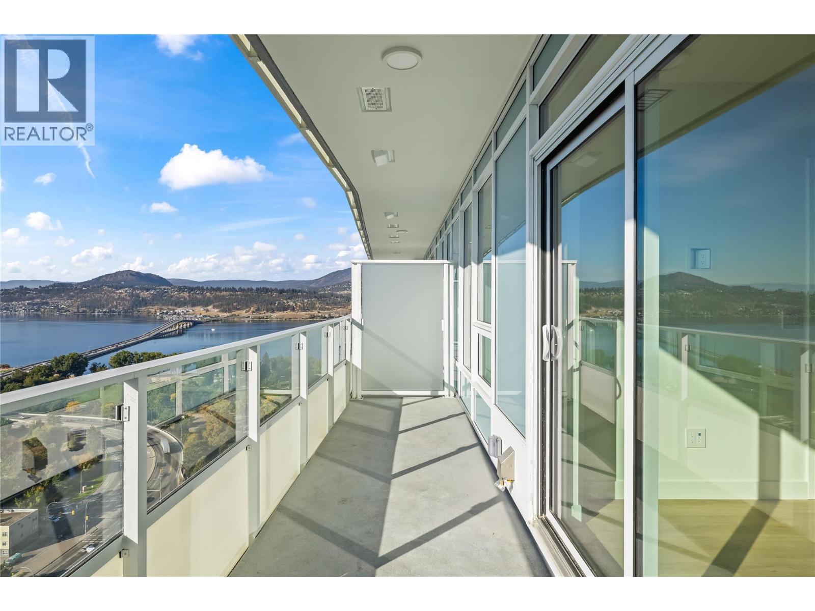 2705 1626 Water Street, Kelowna