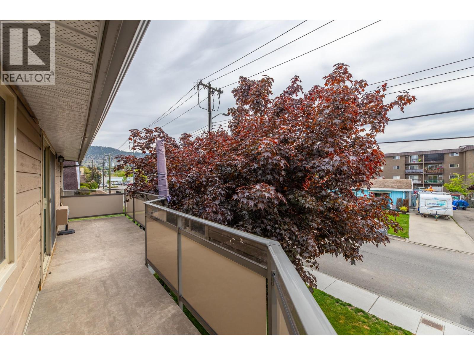 201 335 Churchill Avenue, Penticton
