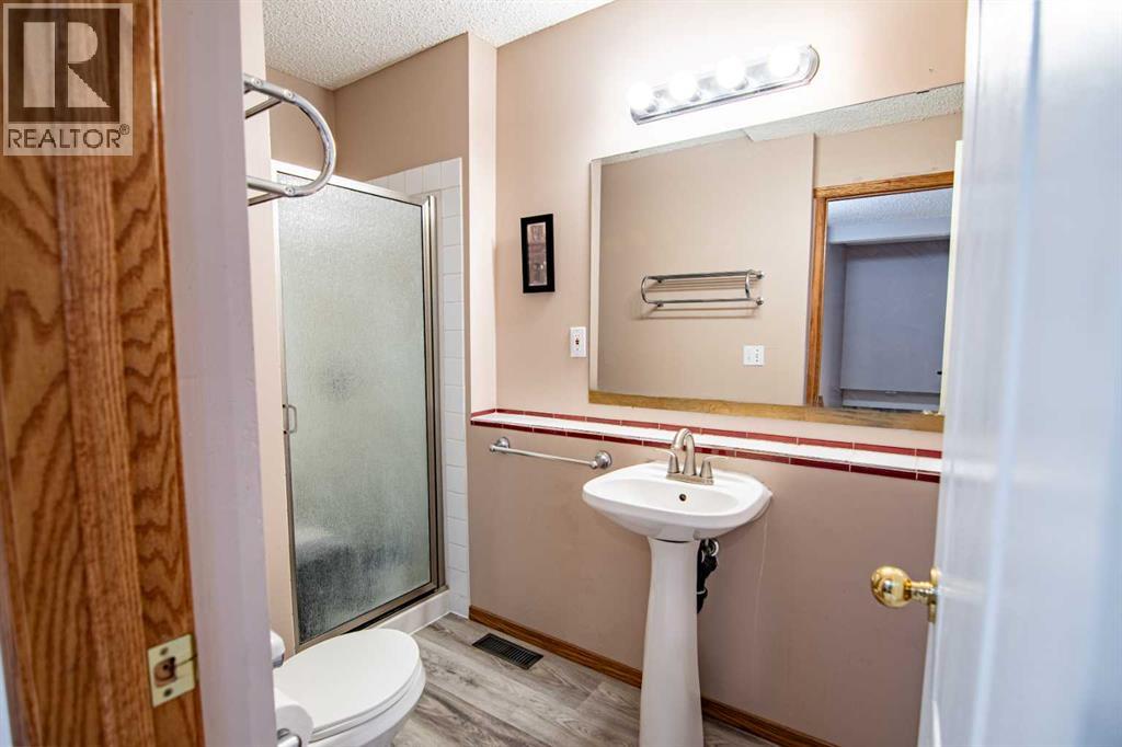 22 Doan Avenue, Red Deer
