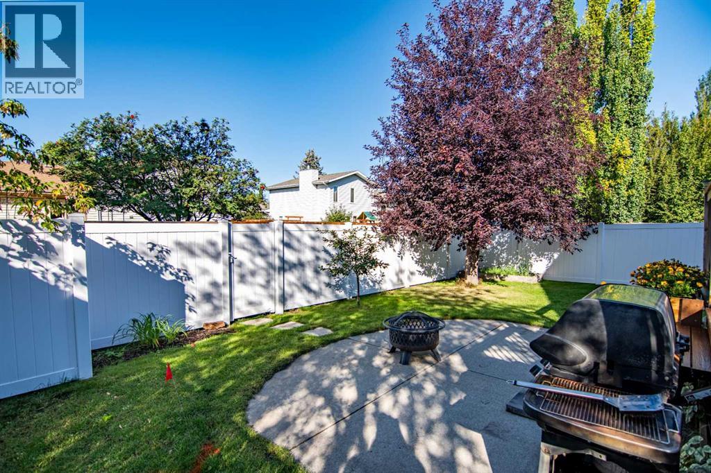 22 Doan Avenue, Red Deer