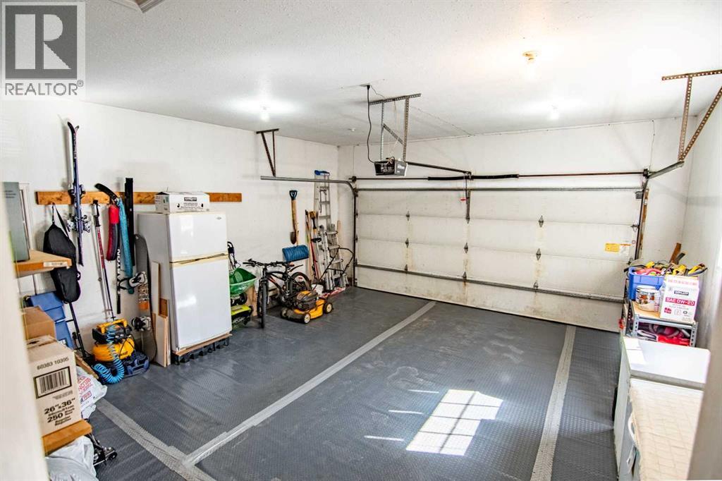 22 Doan Avenue, Red Deer