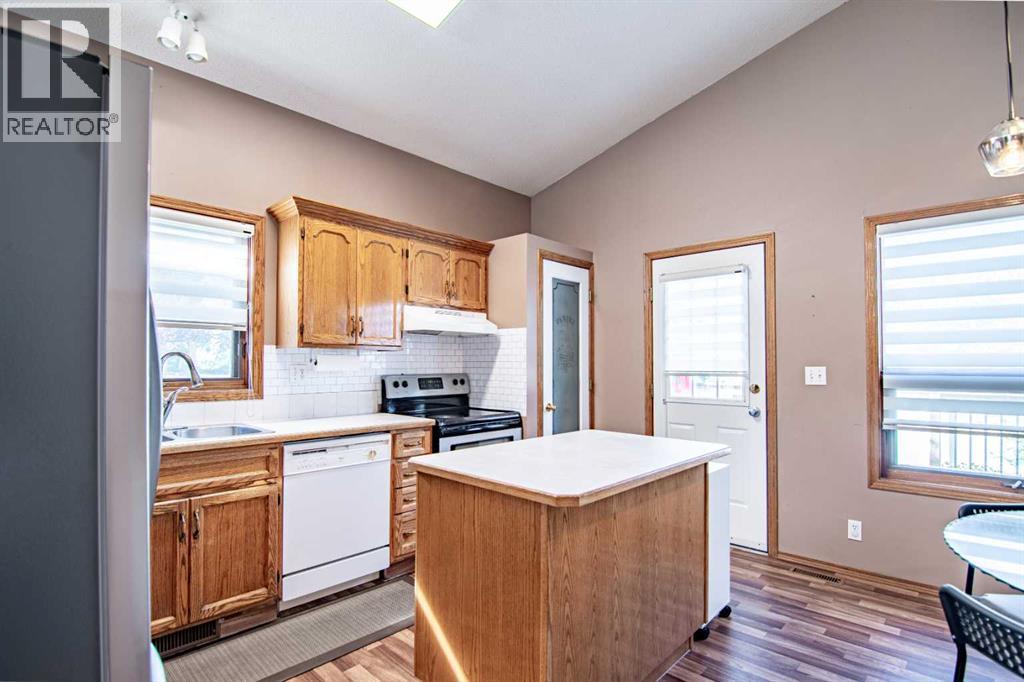 22 Doan Avenue, Red Deer