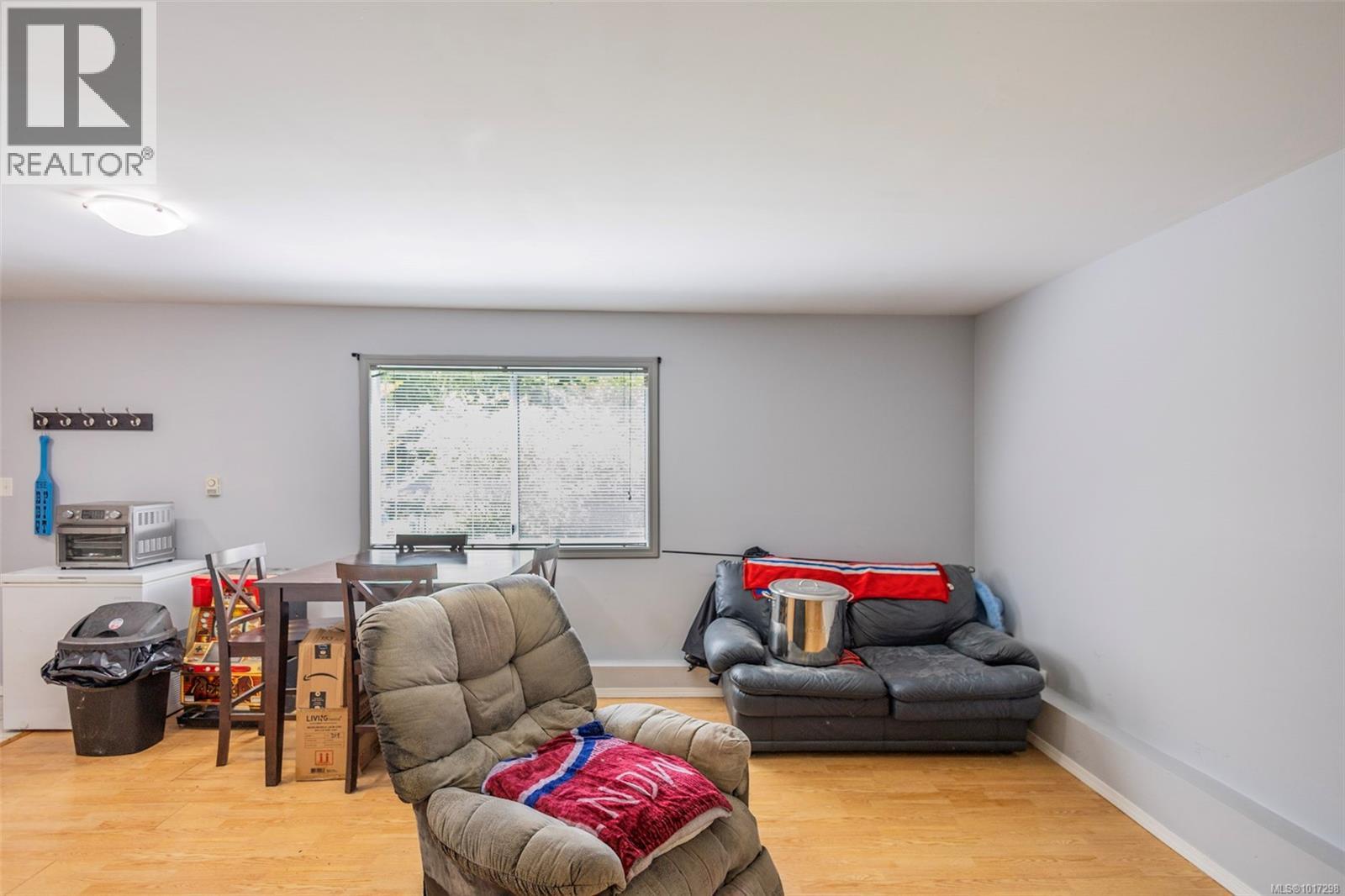  2336 Ravenhill Road, Shawnigan Lake