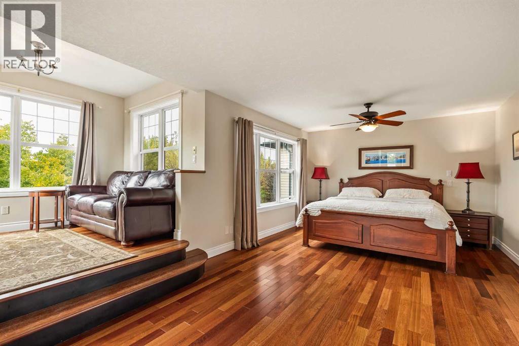 Single Family House for Sale in  Rockborough Park NW Rocky Ridge Calgary 