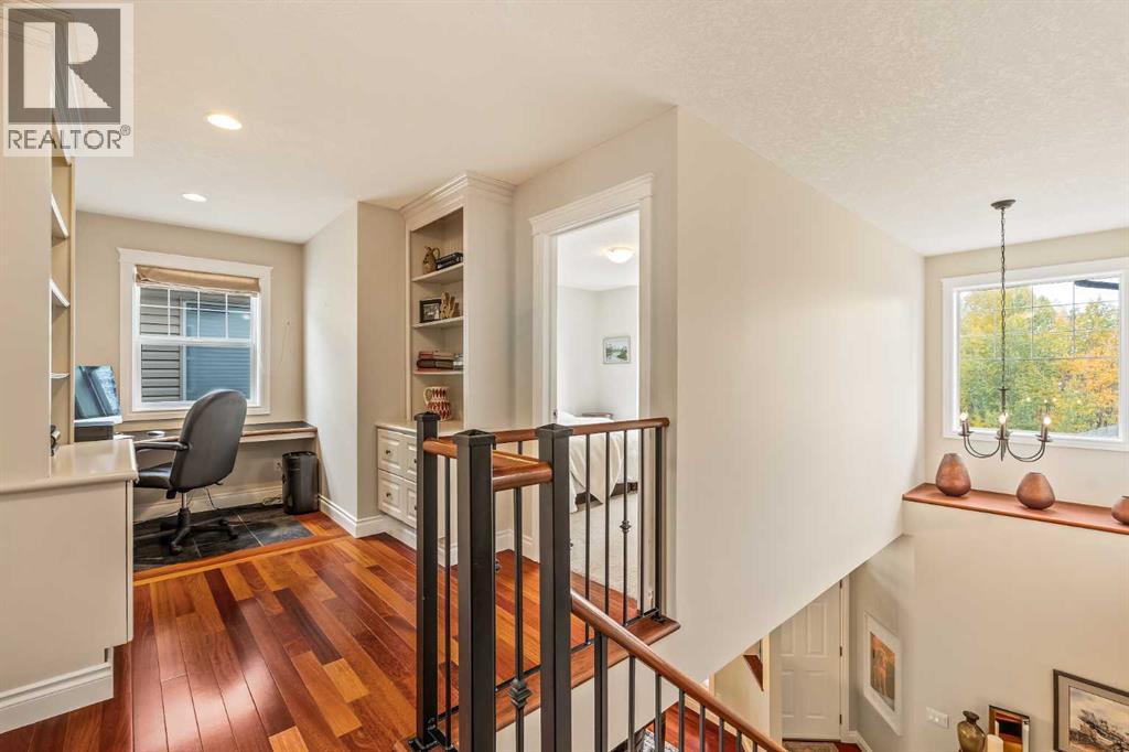 Single Family House for Sale in  Rockborough Park NW Rocky Ridge Calgary 