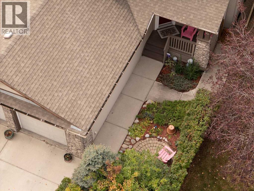Single Family House for Sale in  Rockborough Park NW Rocky Ridge Calgary 