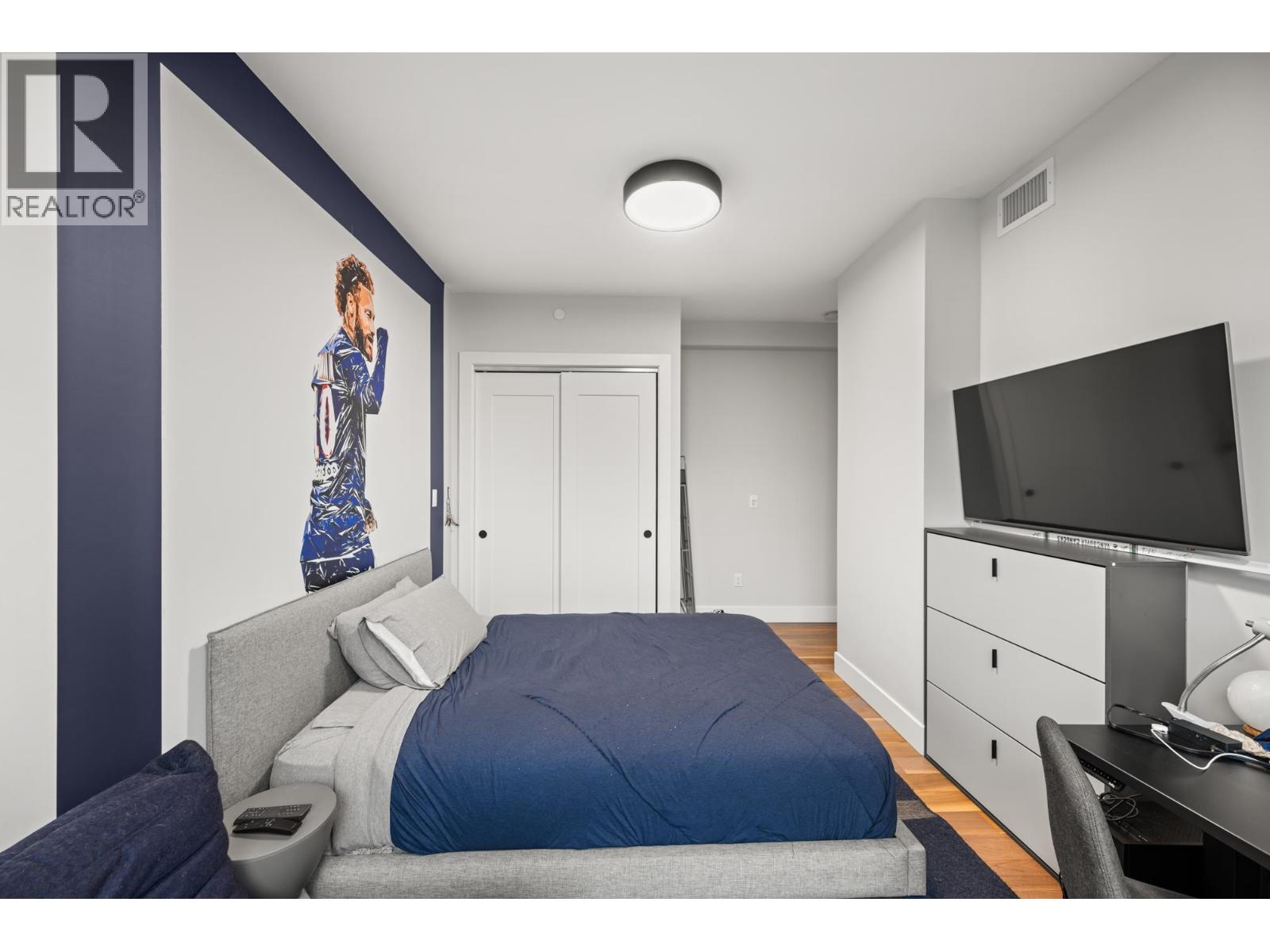 401 2687 MAPLE STREET, Vancouver