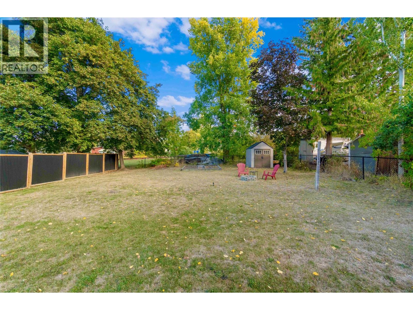  3091 28 Avenue Northeast, Salmon Arm