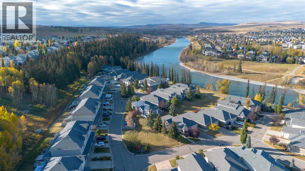 155 Crawford Drive, Cochrane