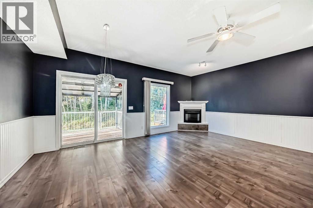 155 Crawford Drive, Cochrane