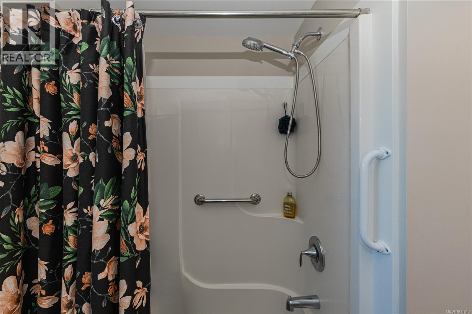 2200 Phipps Rd, Duncan