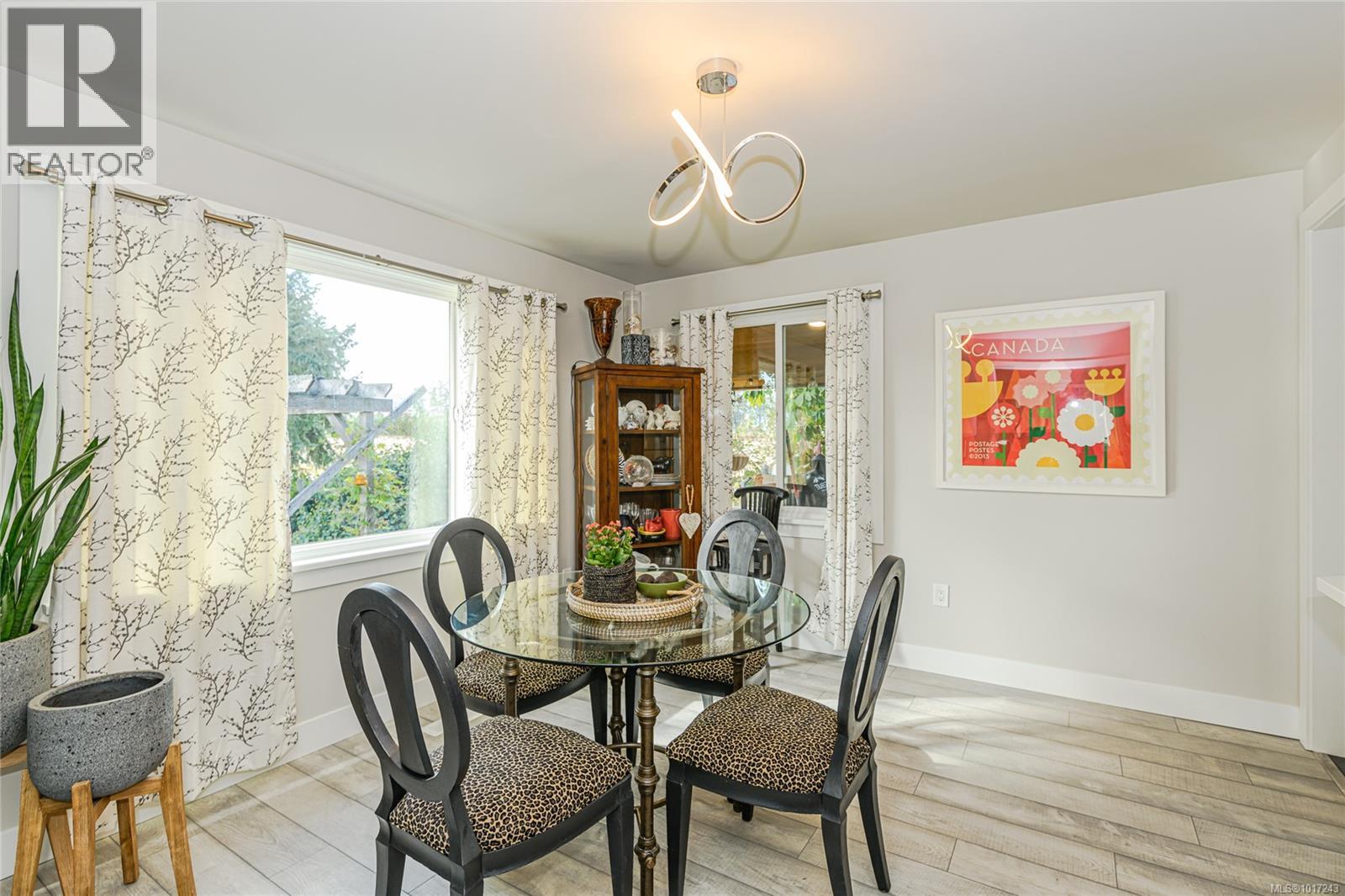 2200 Phipps Rd, Duncan