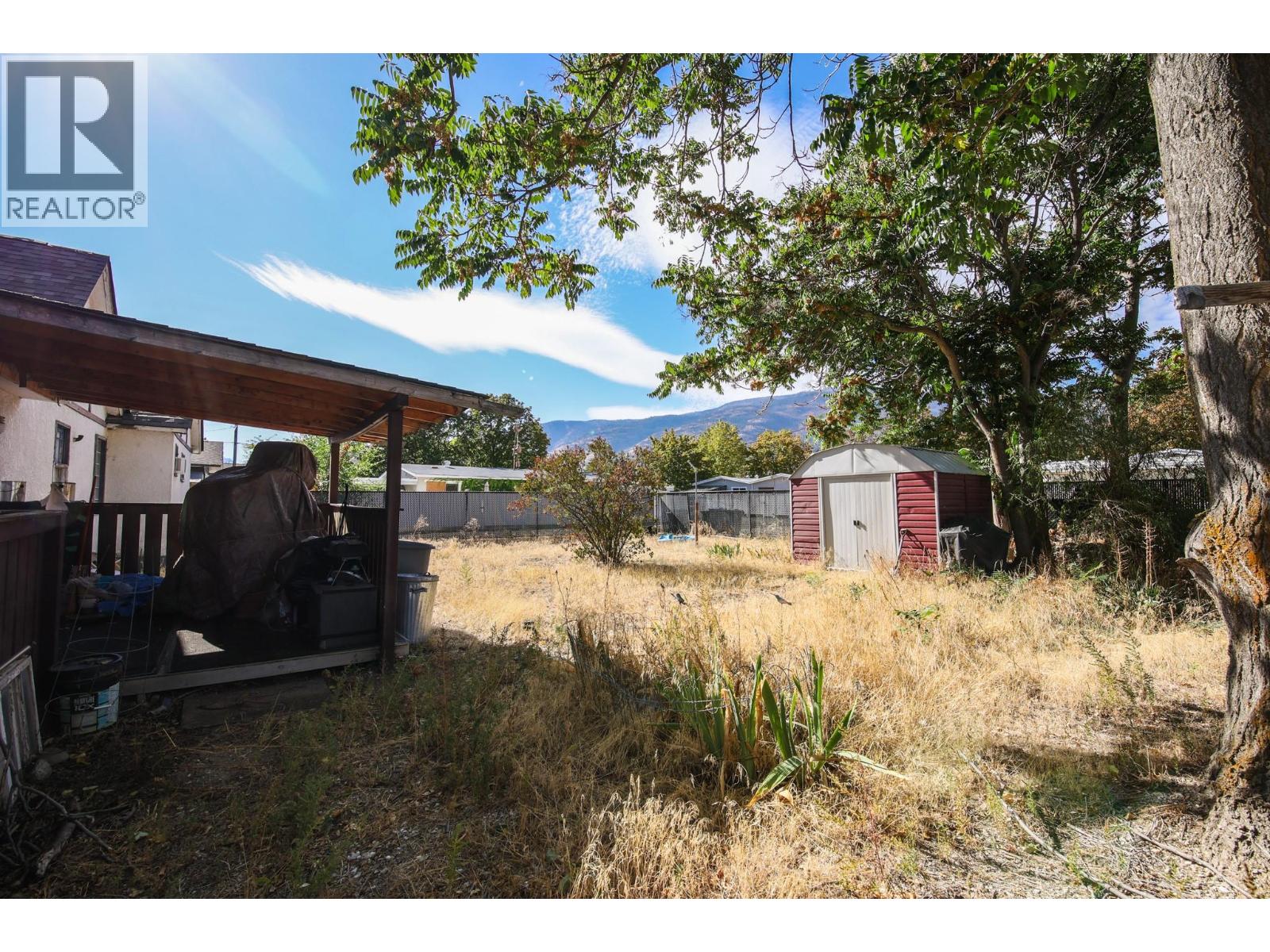  5858 Okanagan Street, Oliver