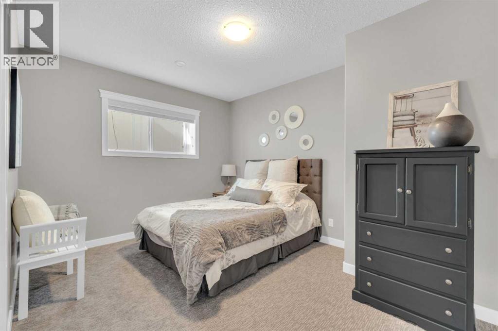 4 Leonard Close, Sylvan Lake