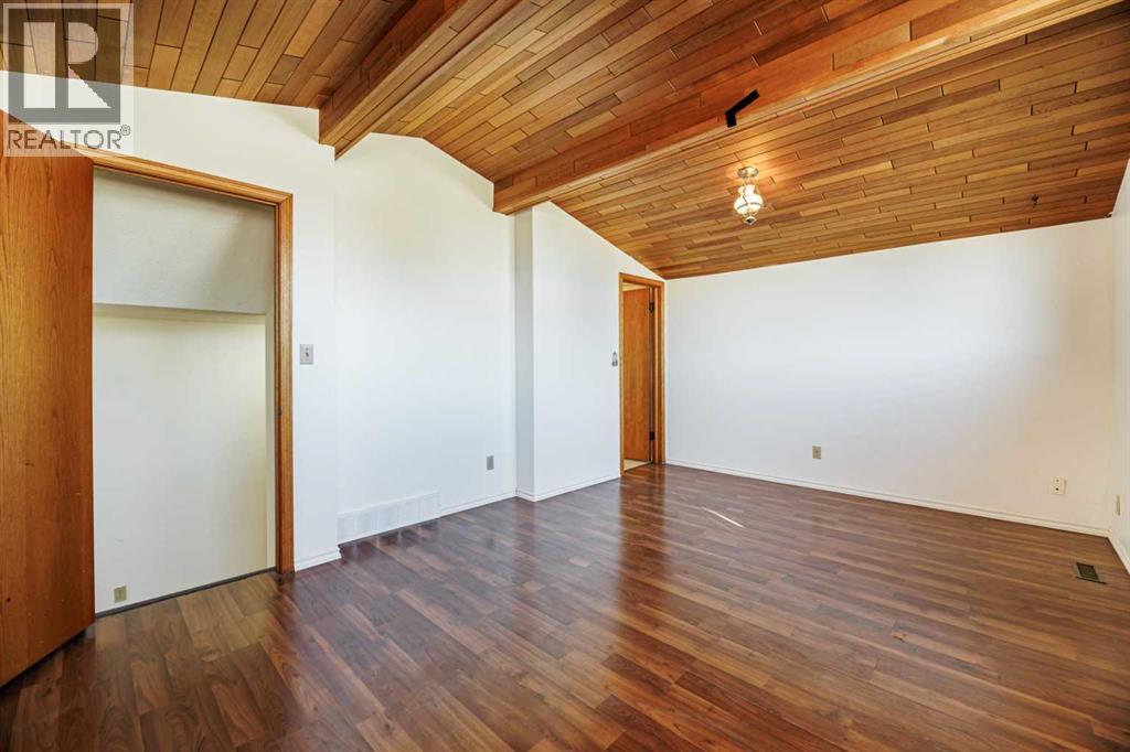 32 Huget Crescent, Red Deer