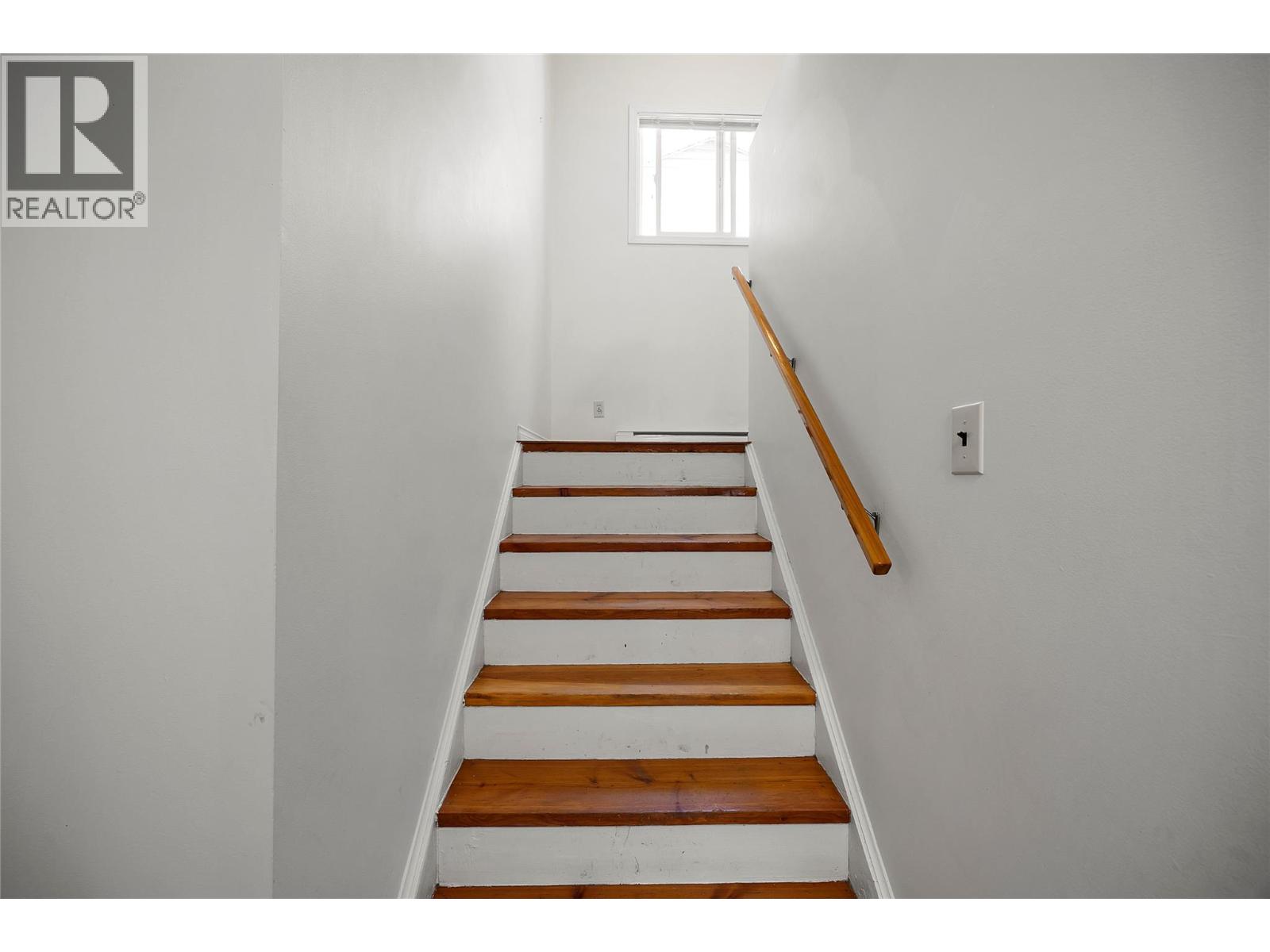  474 Hansen Street, Penticton