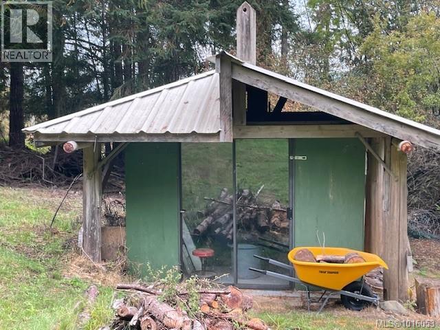  901 Isabella Point Road, Salt Spring