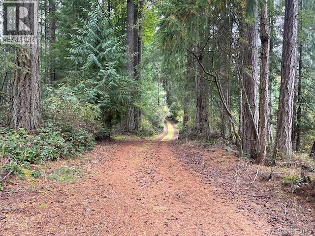  901 Isabella Point Road, Salt Spring