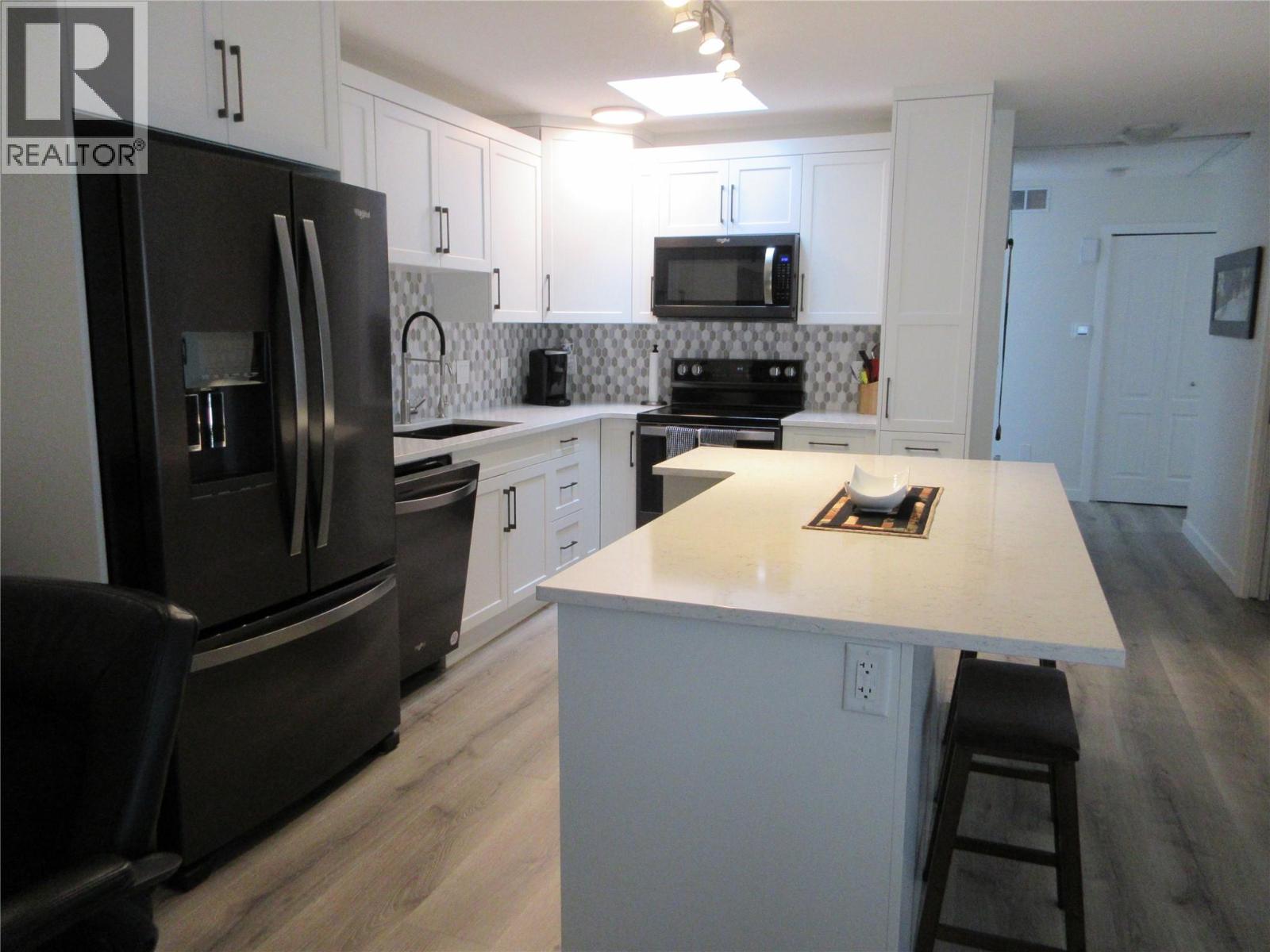 3622 415 Commonwealth Road, Kelowna