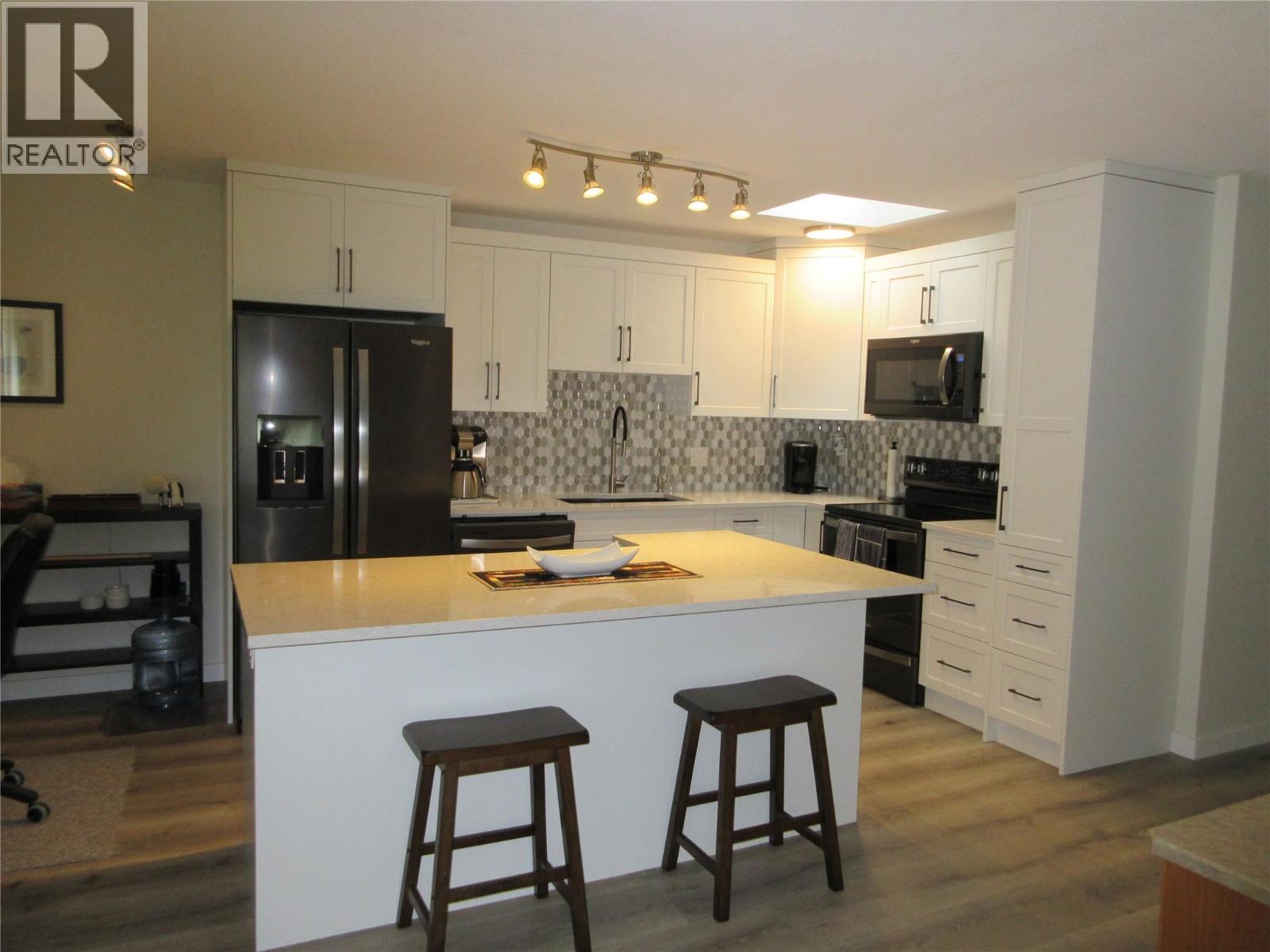3622 415 Commonwealth Road, Kelowna