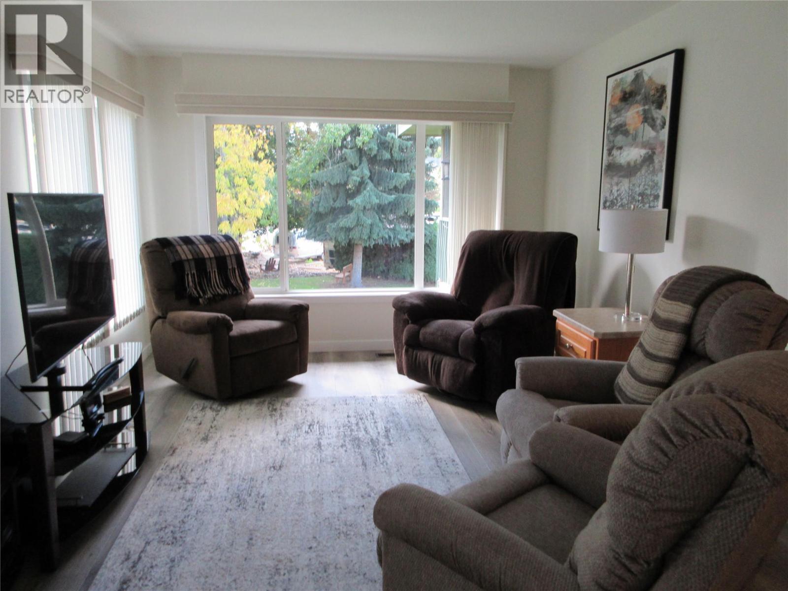 3622 415 Commonwealth Road, Kelowna