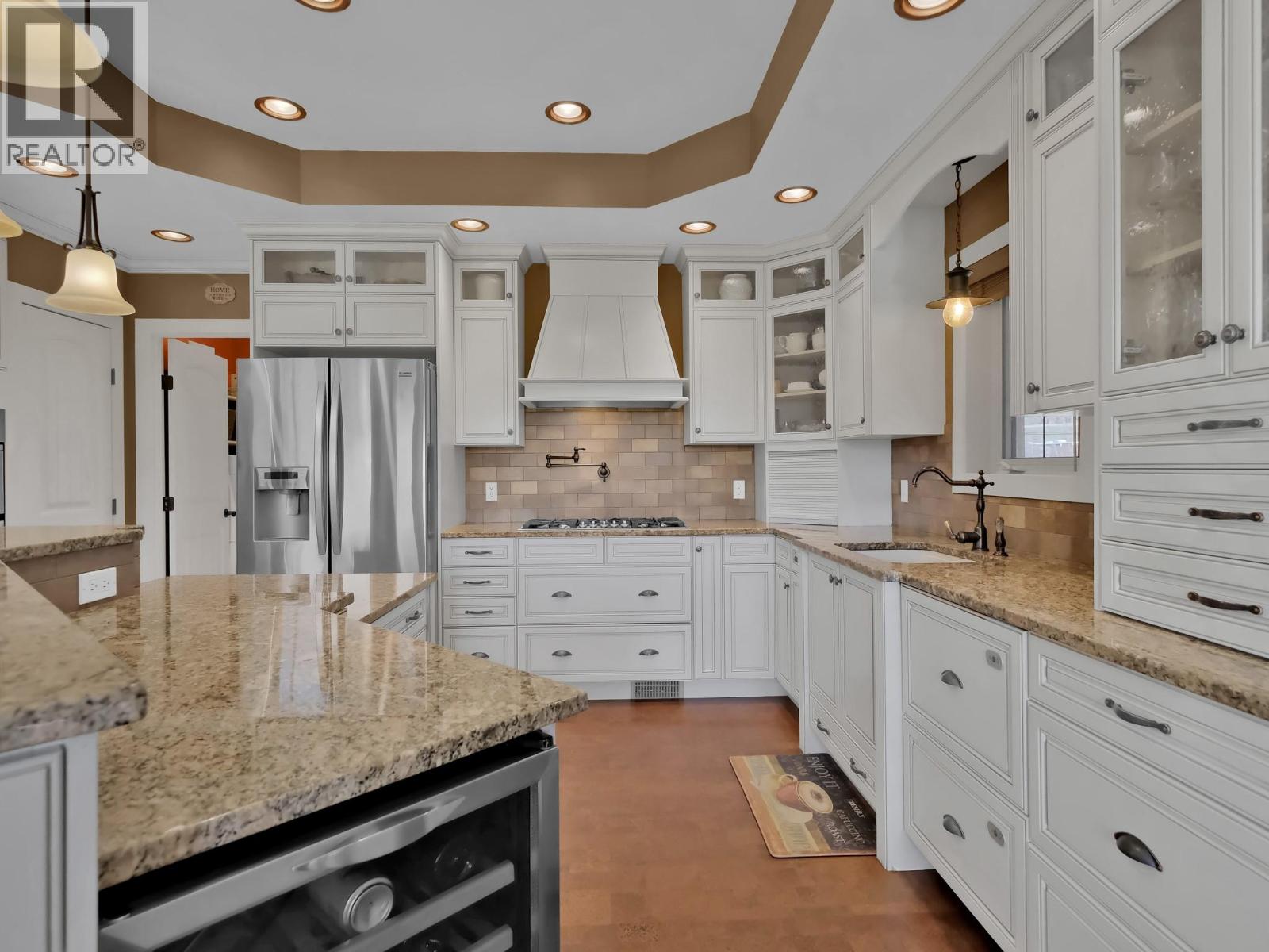 6240 Nursery Road, Grand Forks