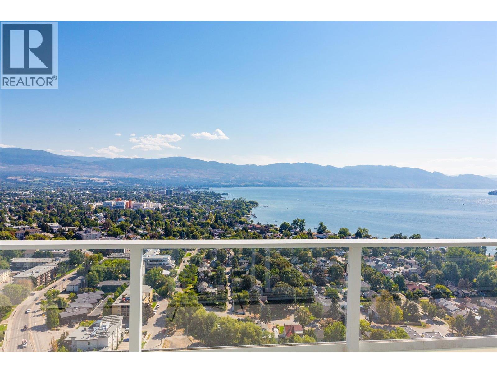 3307 1626 WATER Street, Kelowna