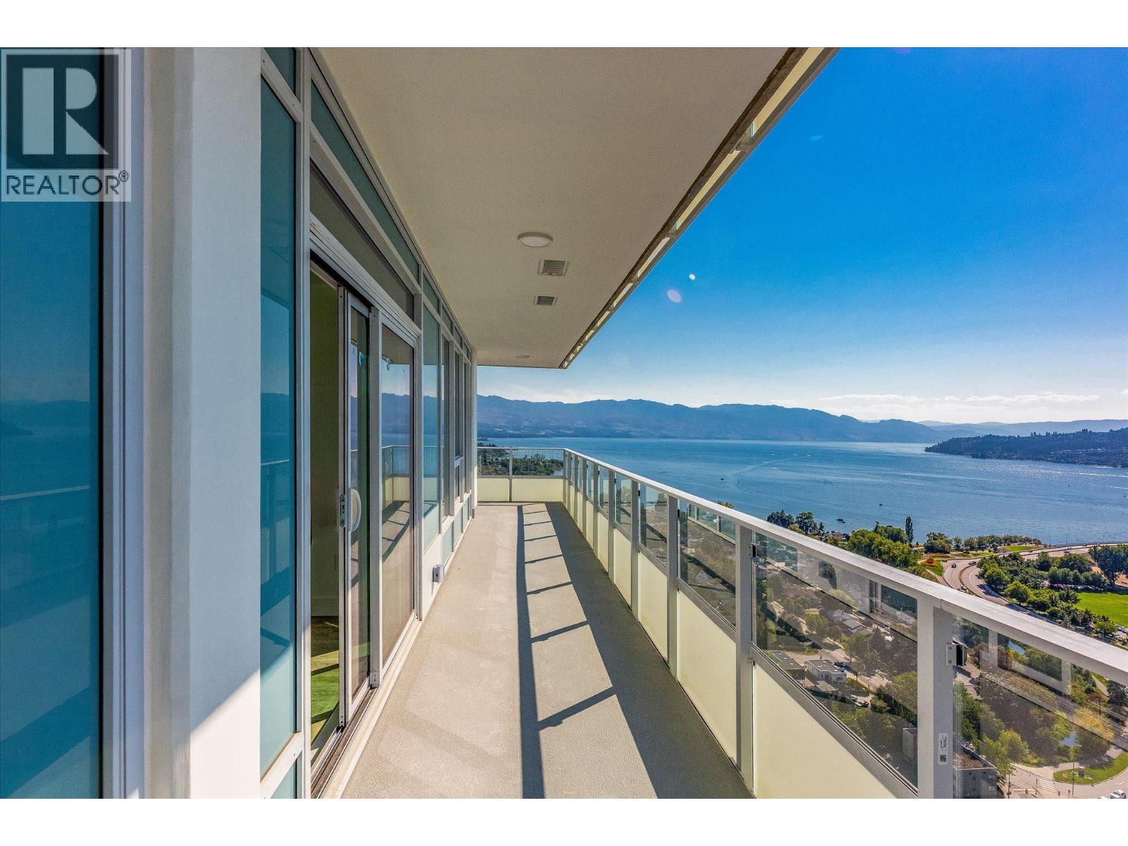 3307 1626 WATER Street, Kelowna