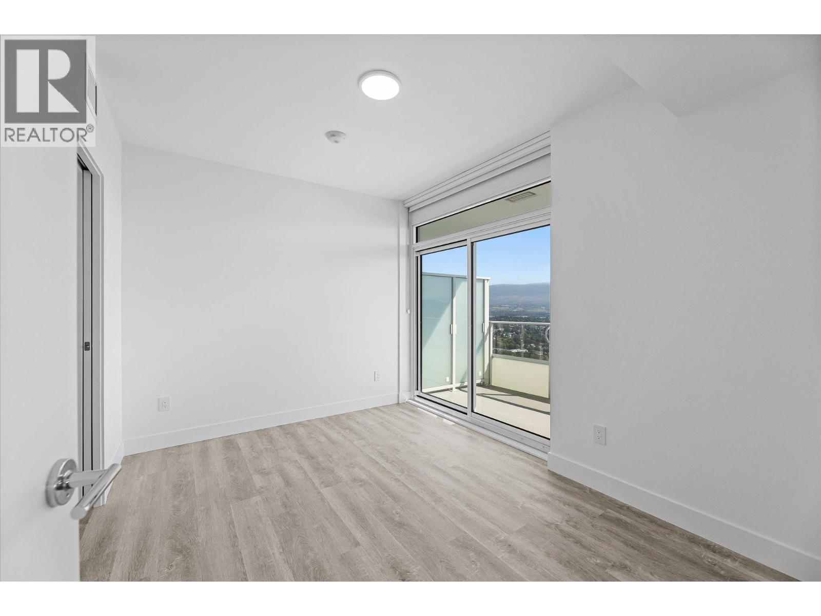 3307 1626 WATER Street, Kelowna