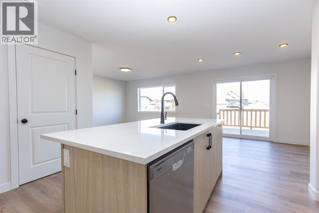 256 Augustus Way, Penhold